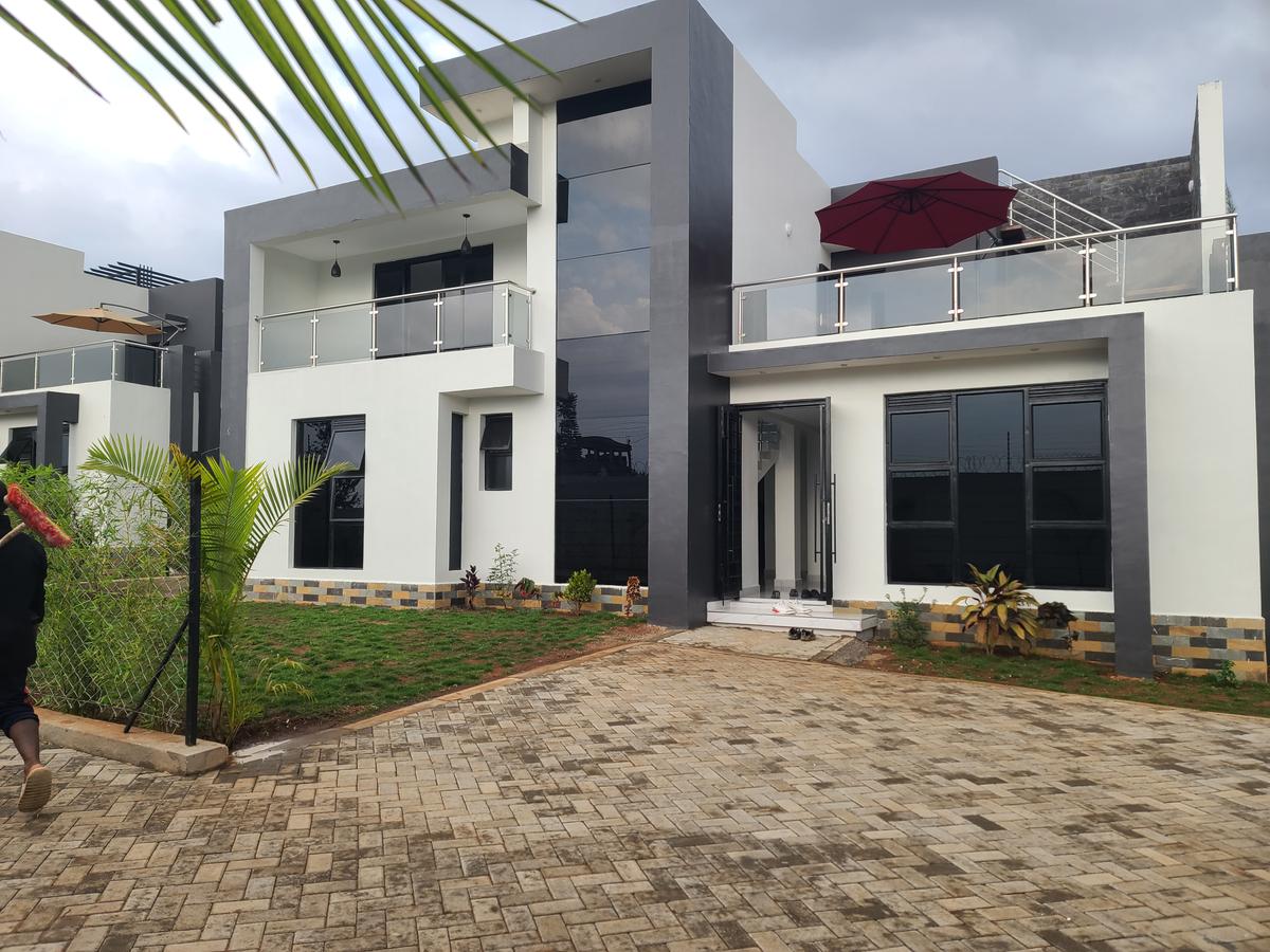 5 Bed House with En Suite at Mugutha - 3