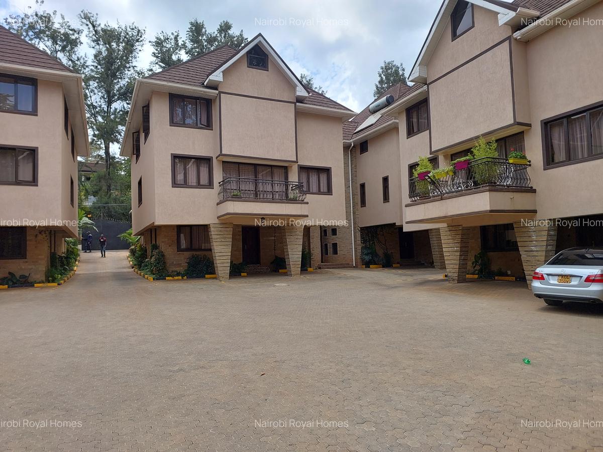 5 Bed Townhouse with En Suite at Muthangari Drive - 3