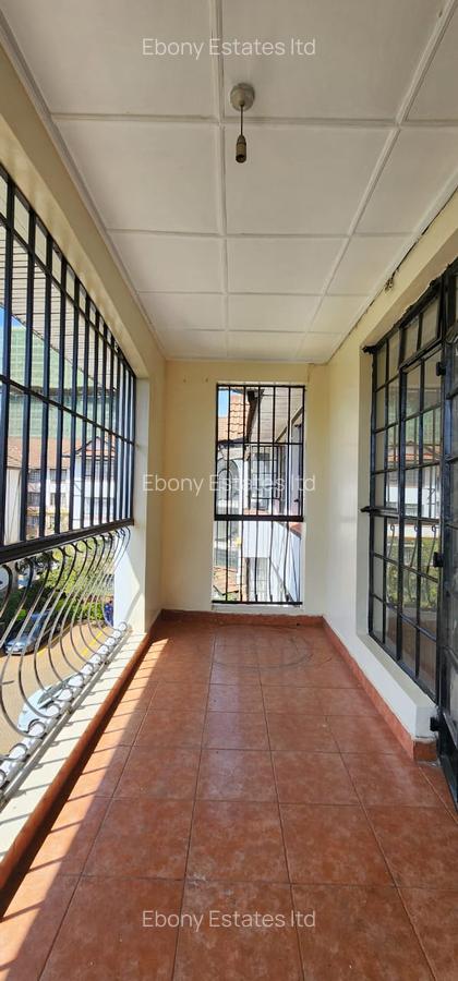 4 Bed Villa with En Suite in Lavington - 14