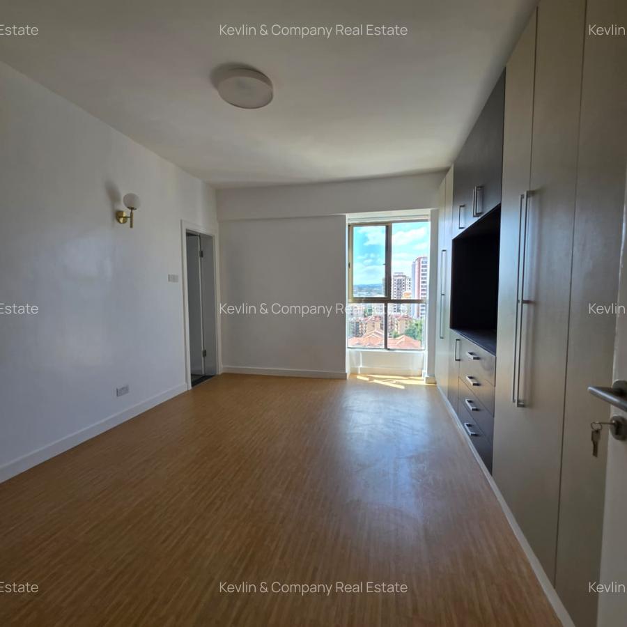 4 Bed Apartment with En Suite in Lavington - 12