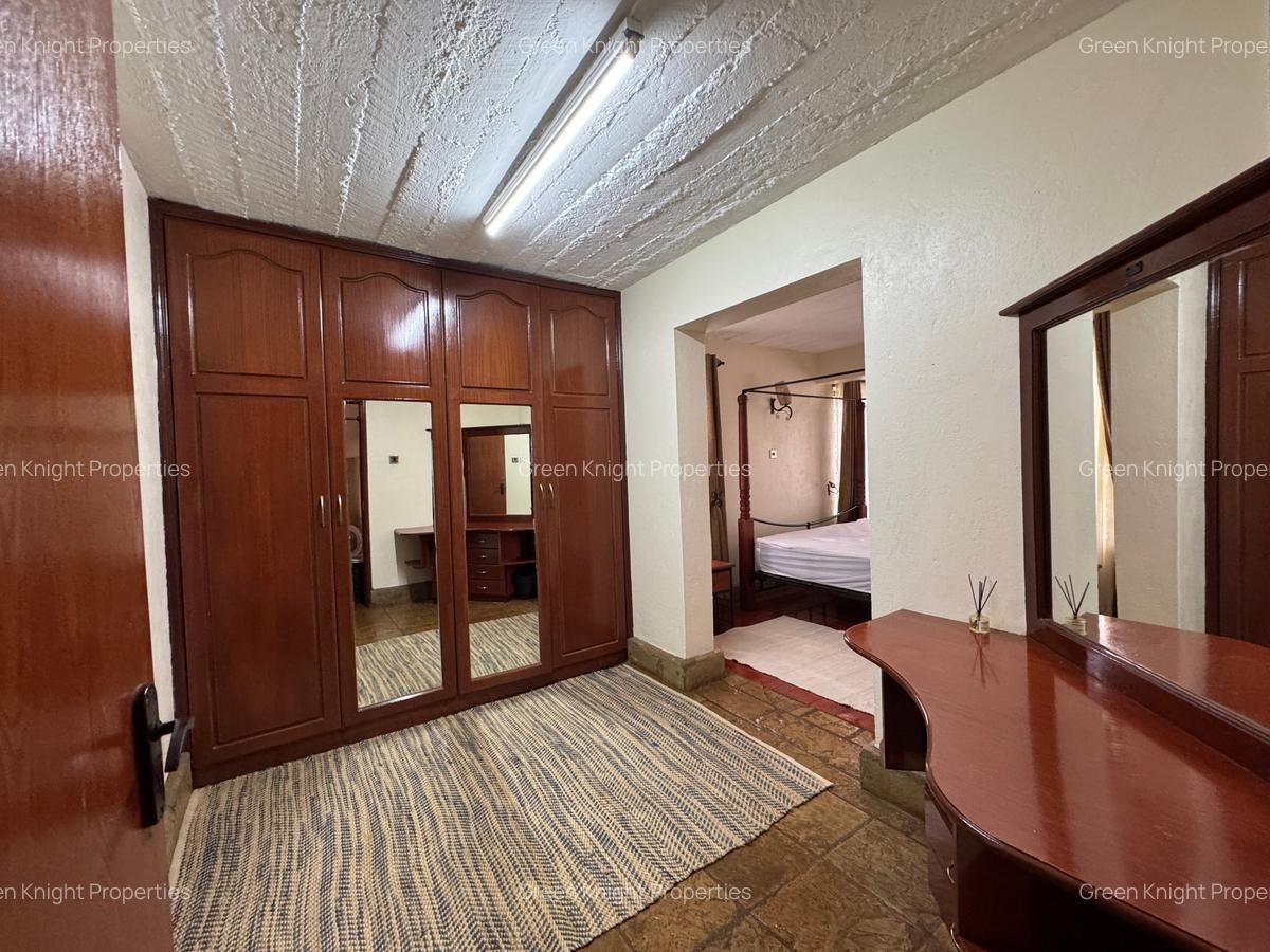 2 Bed House with En Suite in Karen - 12