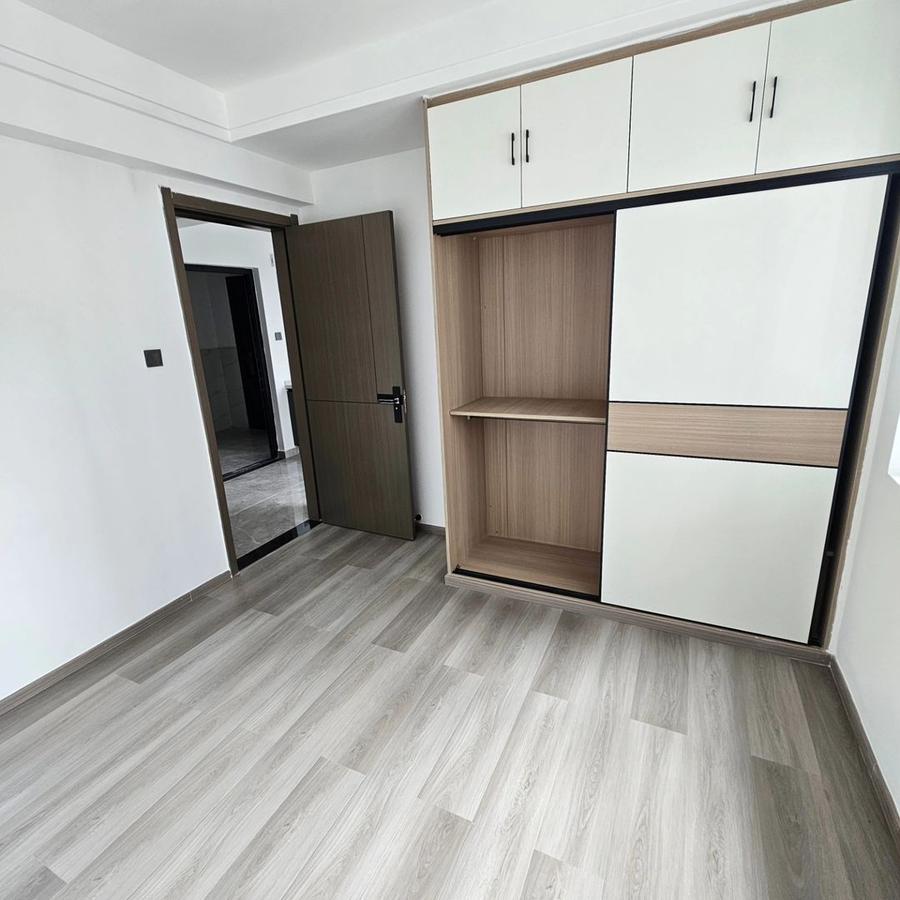 1 Bed Apartment with En Suite at Mararo Road - 4