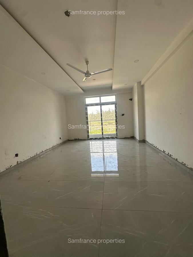 2 Bed Apartment with En Suite at Baobab Road - 11