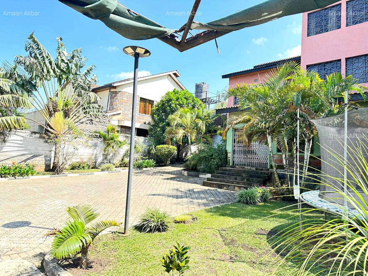 5 Bed House with En Suite in Nakuru - 7