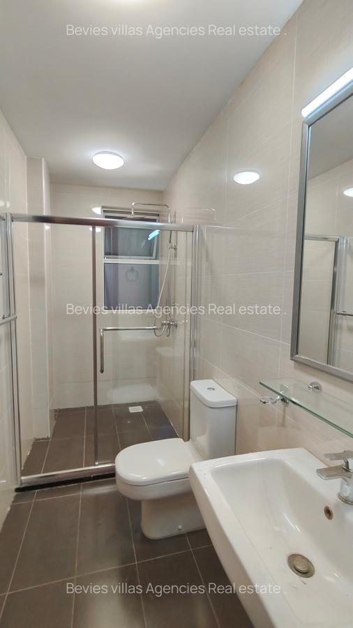 5 Bed Apartment with En Suite at General Mathenge - 4