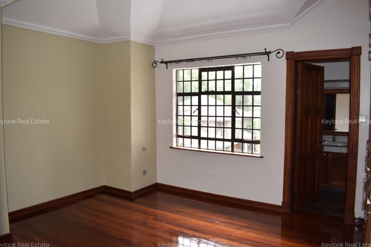4 Bed Townhouse with En Suite at Peponi Road - 5