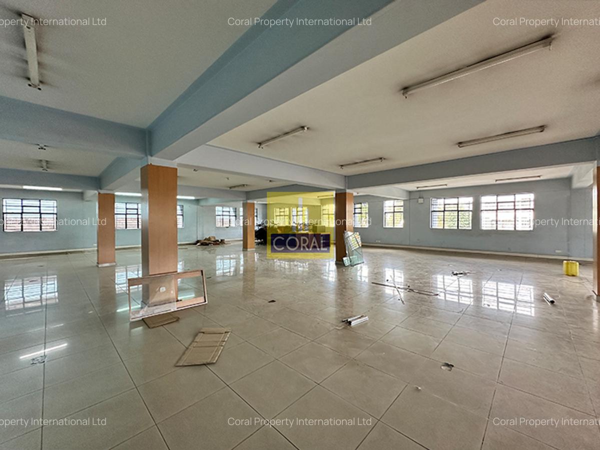 9,200 ft² Office in Mombasa Road - 1