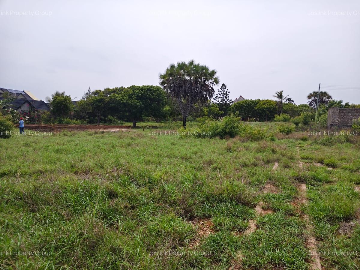 Land at Greenwood Drive - 11