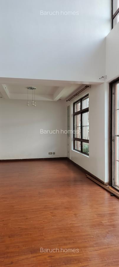 4 Bed Villa with En Suite in Runda - 3