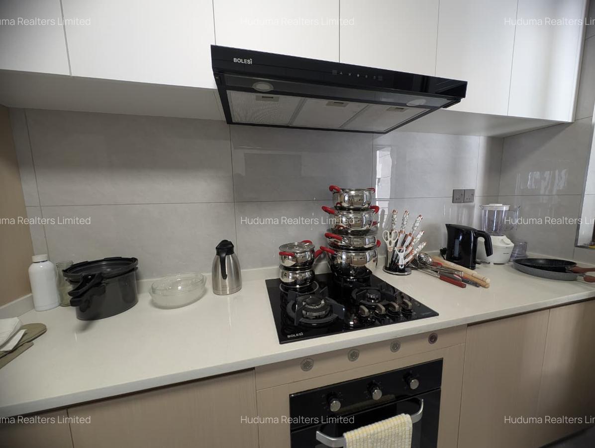 Furnished 2 Bed Apartment with En Suite in Riverside - 4