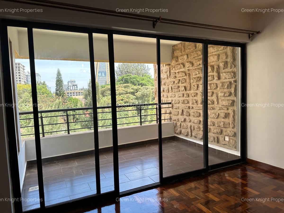 Serviced 3 Bed Apartment with En Suite in Kilimani - 1