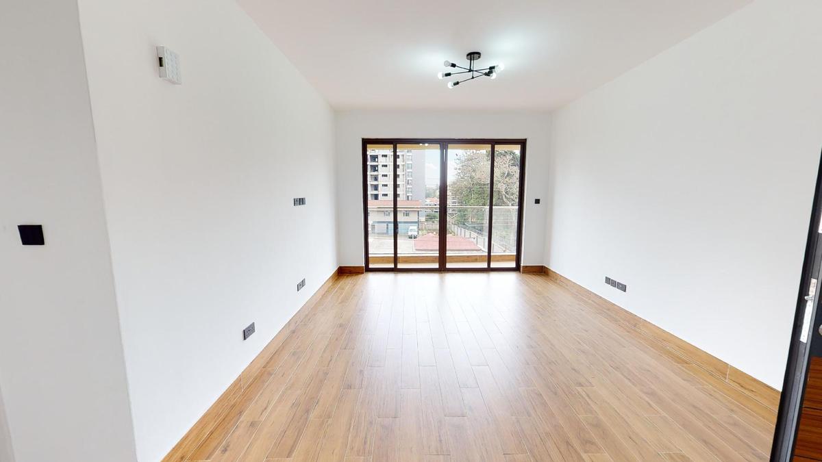 2 Bed Apartment with En Suite at Lavington - 6