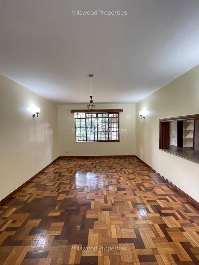 5 Bed Villa with En Suite in Nyari - 8