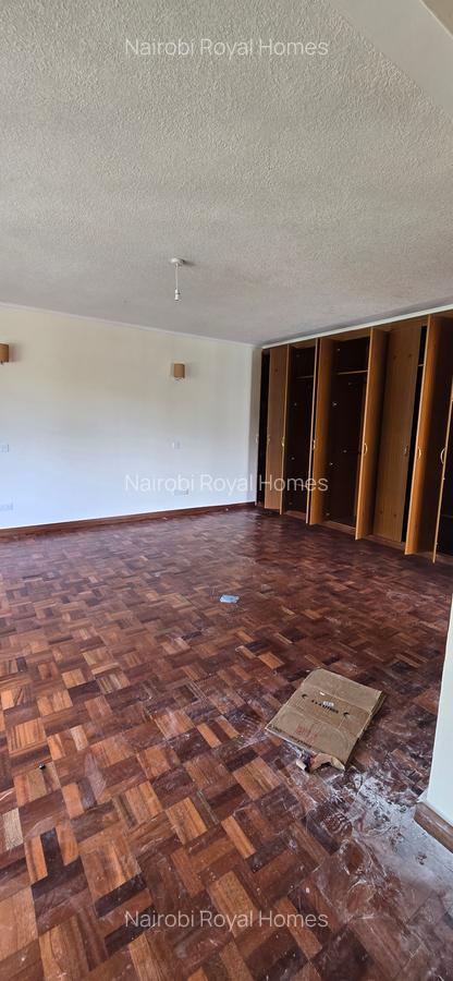 5 Bed Townhouse with En Suite at Lavington Road - 19