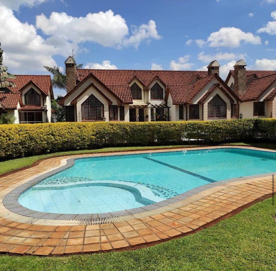 5 Bed Townhouse in Lavington - 1