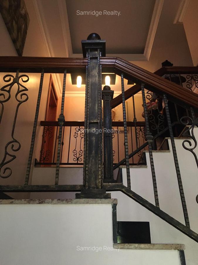 5 Bed Townhouse with En Suite at Murishu Rd - 5