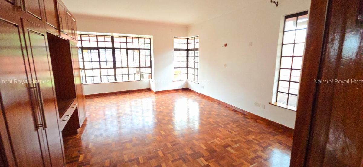 5 Bed Townhouse with En Suite at Kaputei Garden Estate - 9