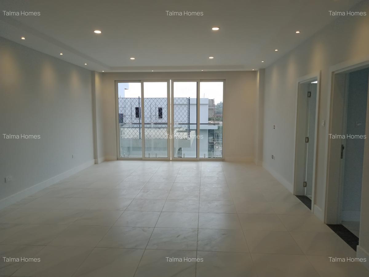 2 Bed Apartment with En Suite in Westlands Area - 5