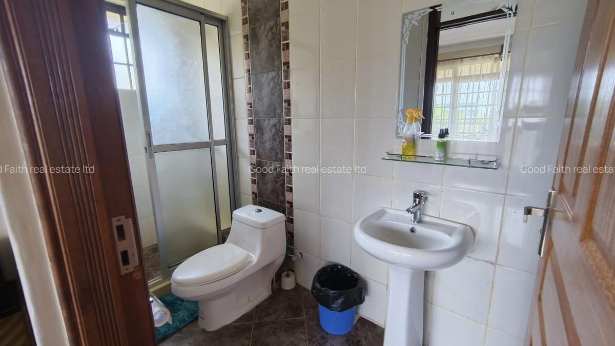 5 Bed Villa with En Suite in Kiambu Road - 11