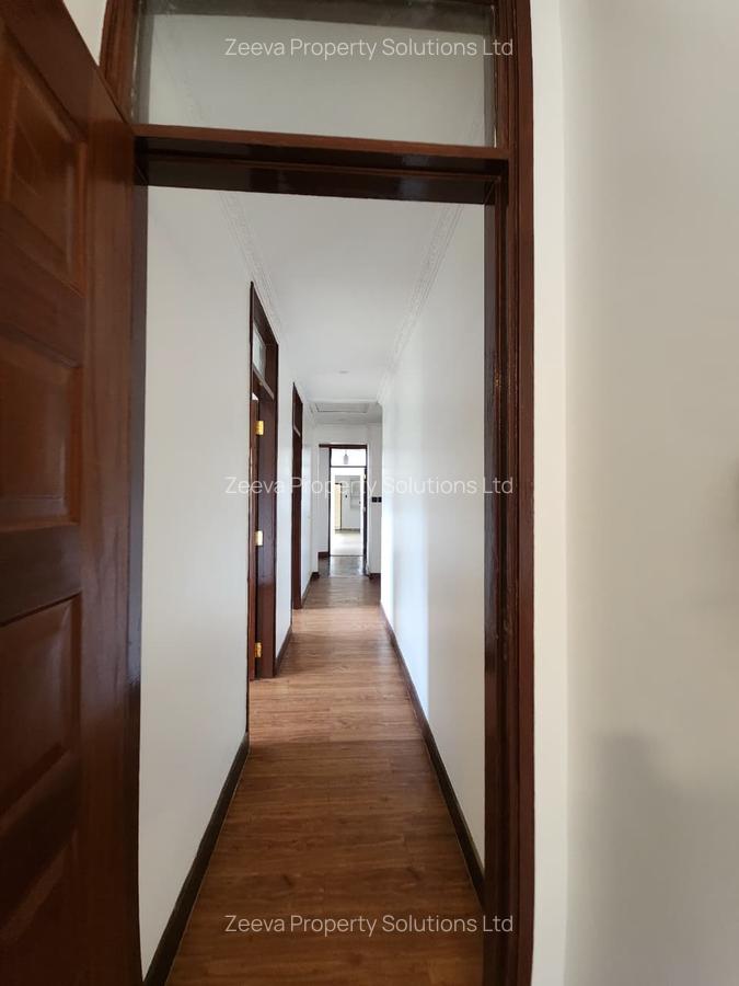 4 Bed House with En Suite in Loresho - 11