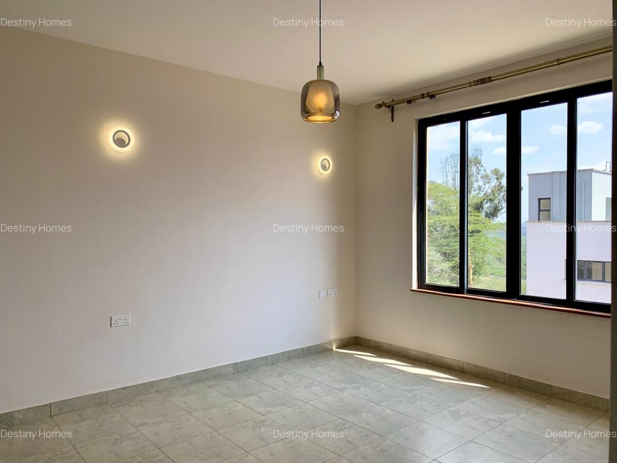 4 Bed Villa with En Suite in Mombasa Road - 2