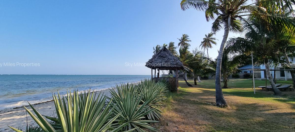 Serviced 2 Bed Apartment with En Suite at Kikambala - 1