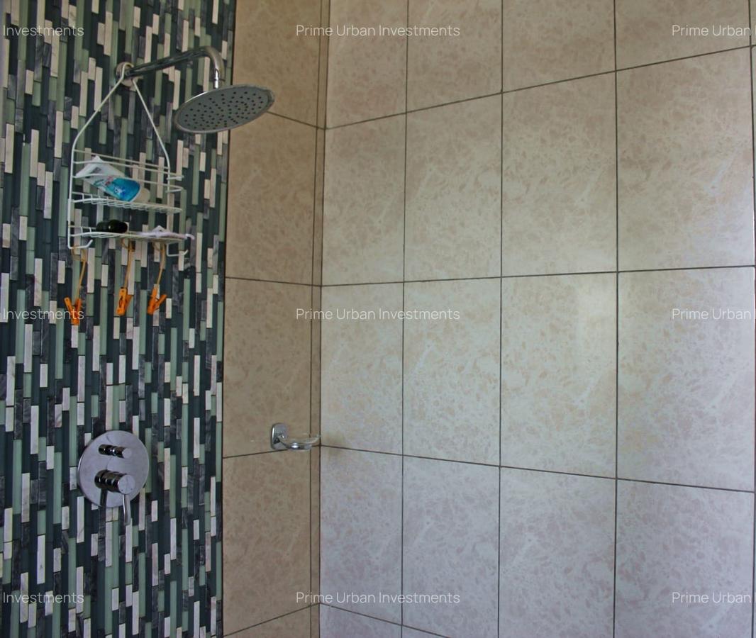 Serviced 3 Bed Apartment with En Suite in Nyali Area - 8