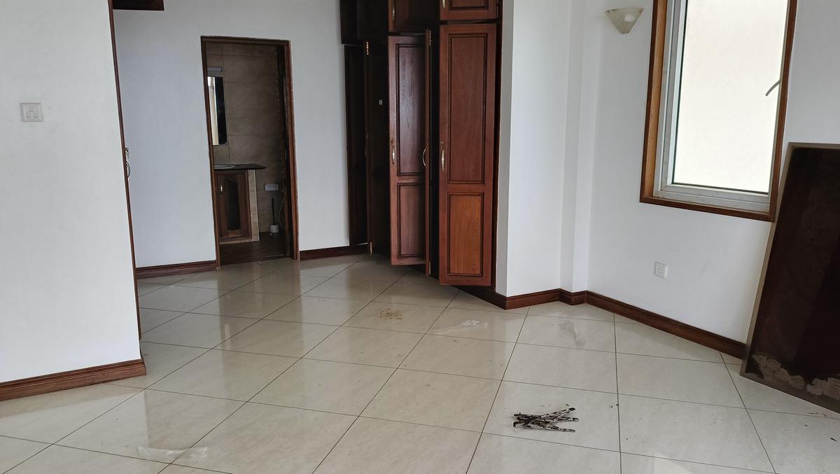 3 Bed Apartment with En Suite at Mount Kenya Road - 9