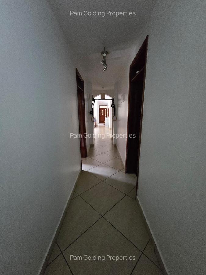 4 Bed Apartment with En Suite at Mogotio Road - 14