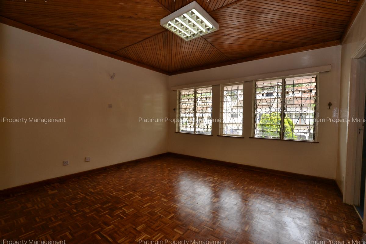 3 Bed Townhouse with En Suite in Parklands - 12