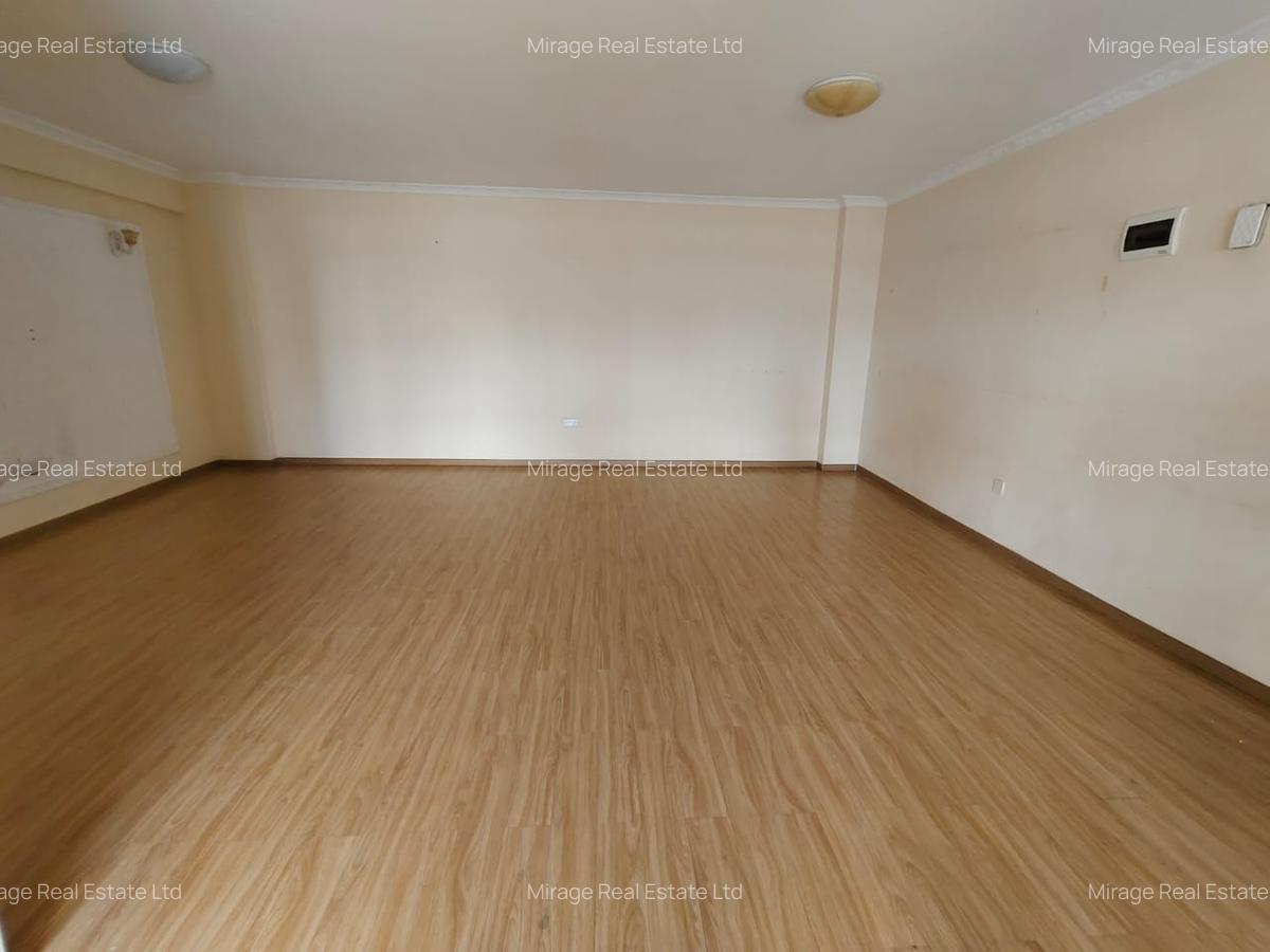 3 Bed Apartment with Gym in Kilimani - 4