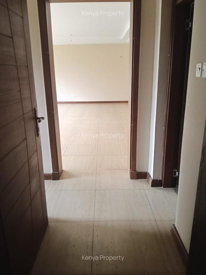 3 Bed Apartment with Swimming Pool in Kileleshwa - 11