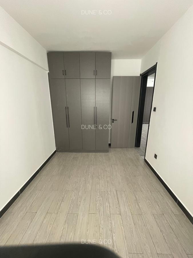 2 Bed Apartment with En Suite in Lavington - 15