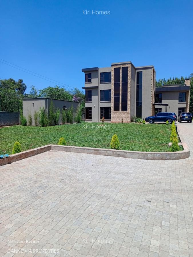 6 Bed Townhouse with En Suite in Karen - 1