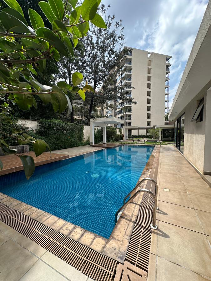 Serviced 2 Bed Apartment with En Suite in Lavington - 17