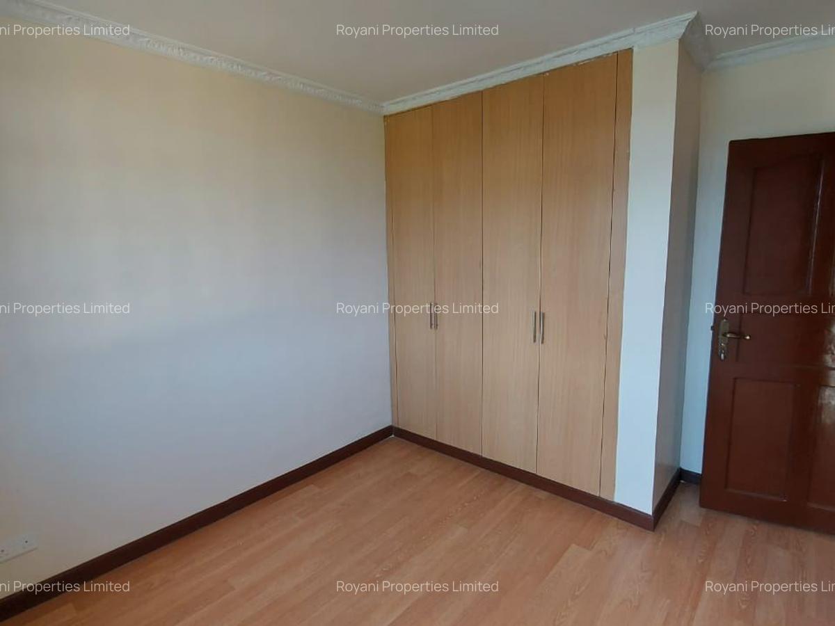 3 Bed House with En Suite at Fourways Junction Estate - 12