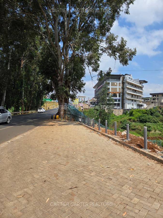 Shop with Service Charge Included in Kiambu Road - 2