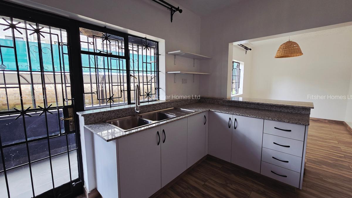 3 Bed Apartment with En Suite in Kilimani - 12