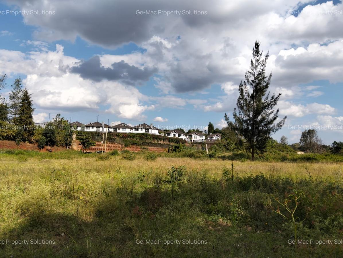 Land in Runda - 5