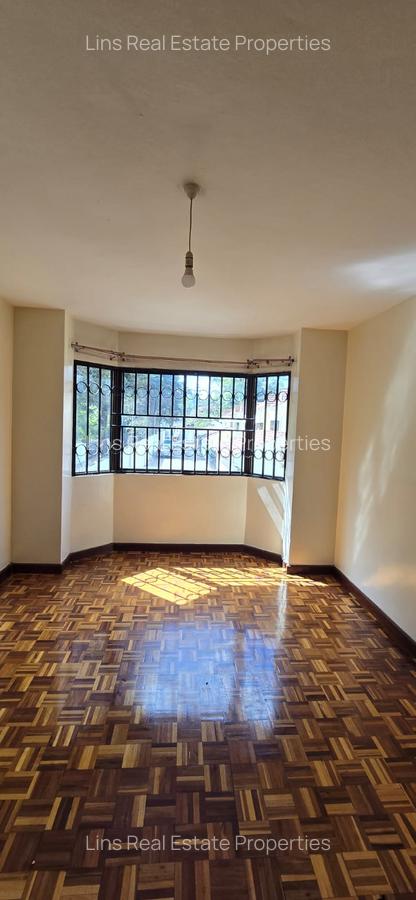 4 Bed Townhouse with En Suite in Lavington - 10