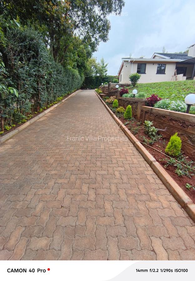 4 Bed House with En Suite at Loresho - 9