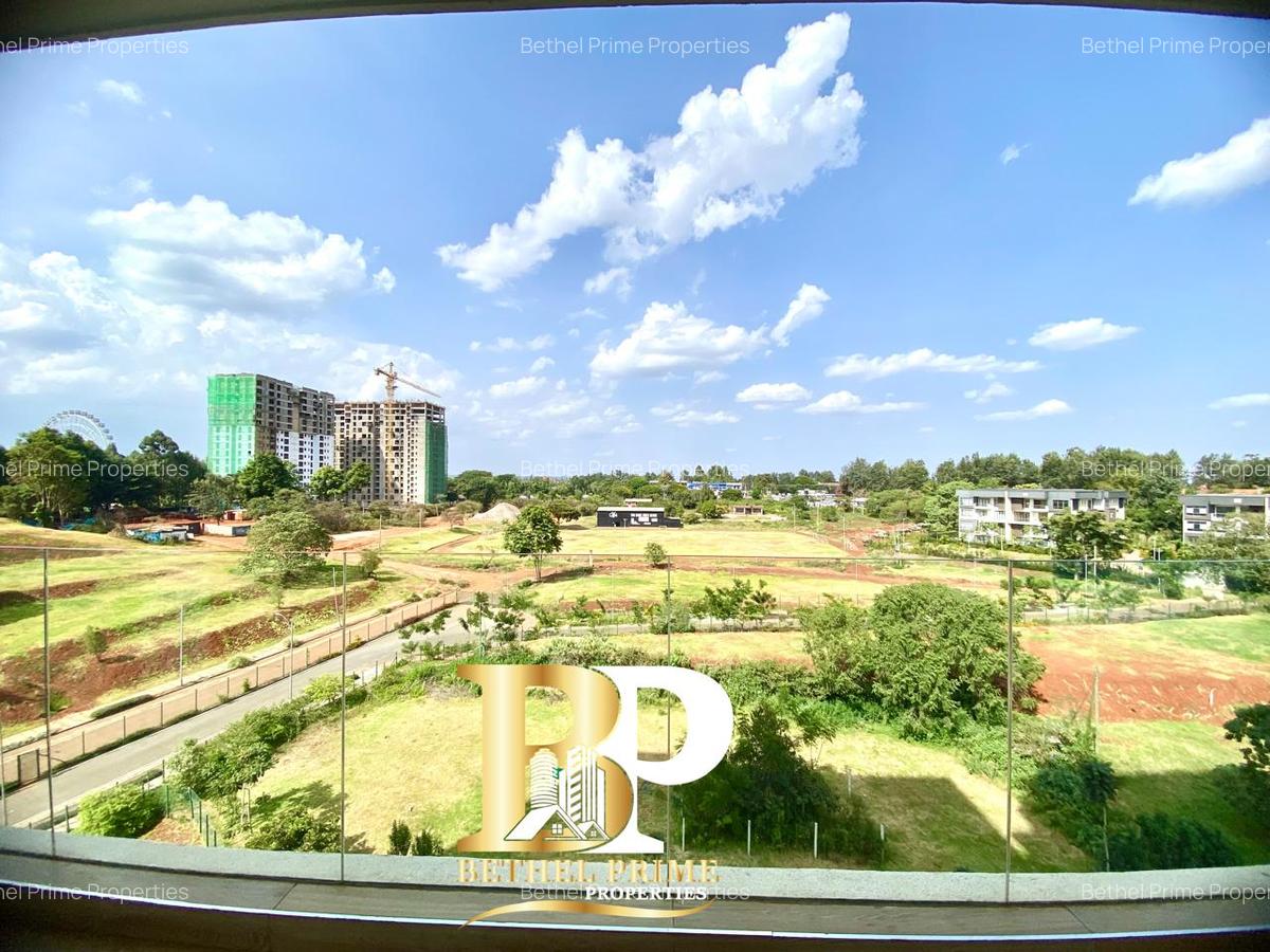 1 Bed Apartment with Swimming Pool in Rosslyn - 1