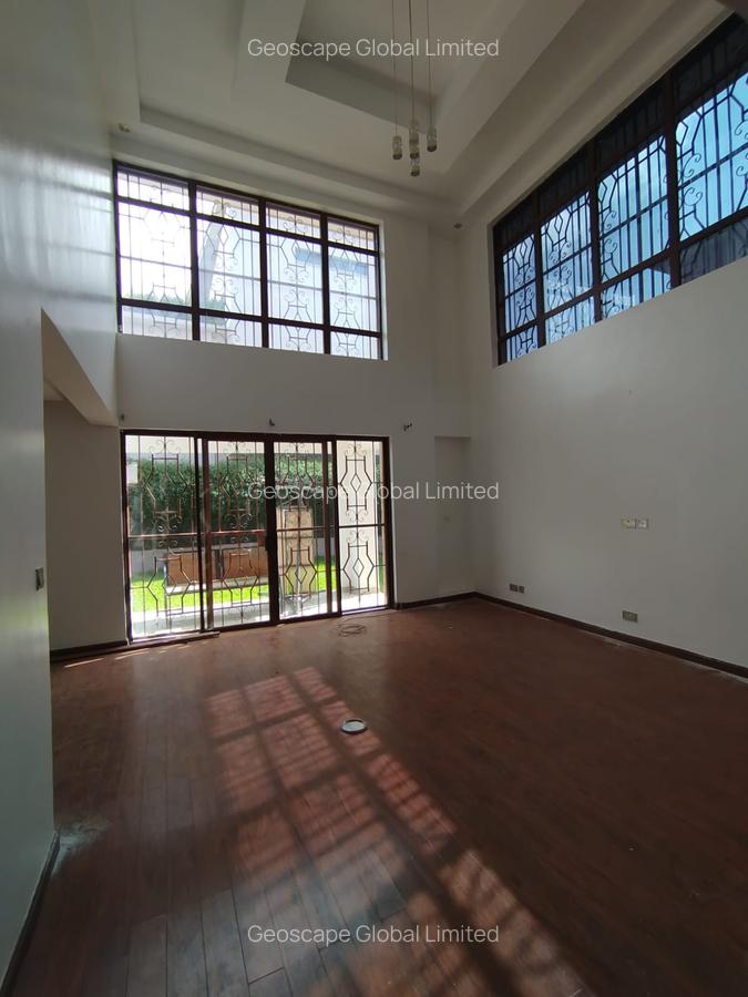 4 Bed House with En Suite in Kiambu Road - 4