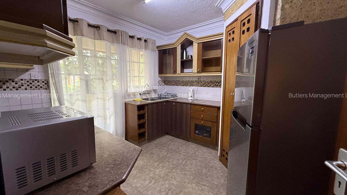 Furnished 2 Bed Apartment with En Suite in Brookside - 5