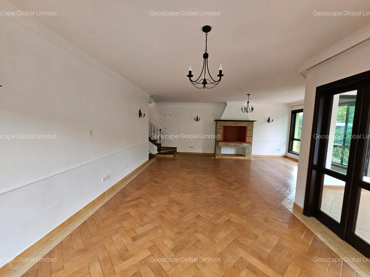 4 Bed Townhouse with En Suite in Kyuna - 6