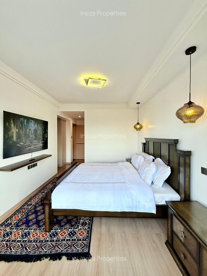 Furnished 3 Bed Apartment with En Suite in Riverside - 8