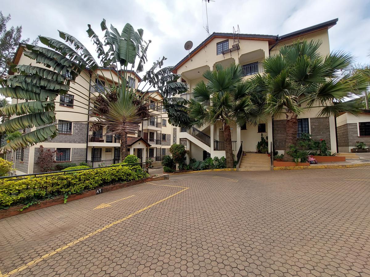 1 Bed Apartment with En Suite at Mandera Close - 3