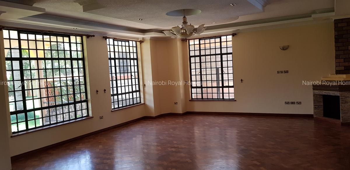 5 Bed House with En Suite at Runda Road - 12