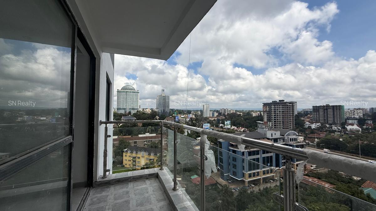 1 Bed Apartment with En Suite in Westlands Area - 2