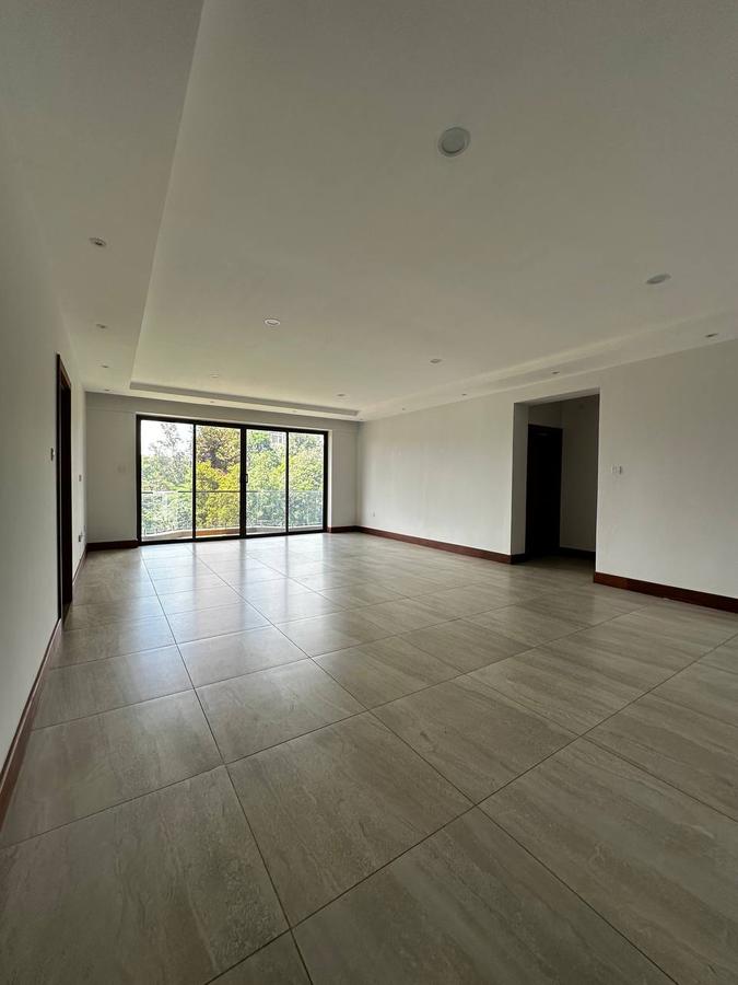 3 Bed Apartment with En Suite in Westlands Area - 2